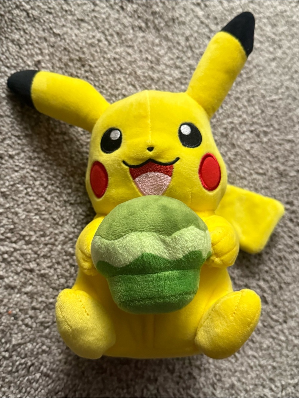 Pikachu Tomy Pokemon Soft Plush